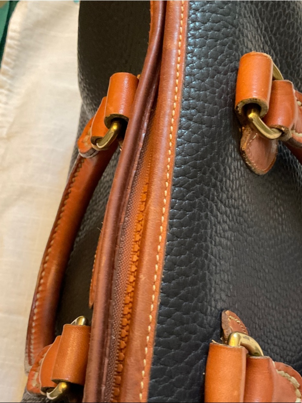 Vintage Dooney and Burke Black Pebbled All Weather with Tan trimmings - Picture 5 of 13